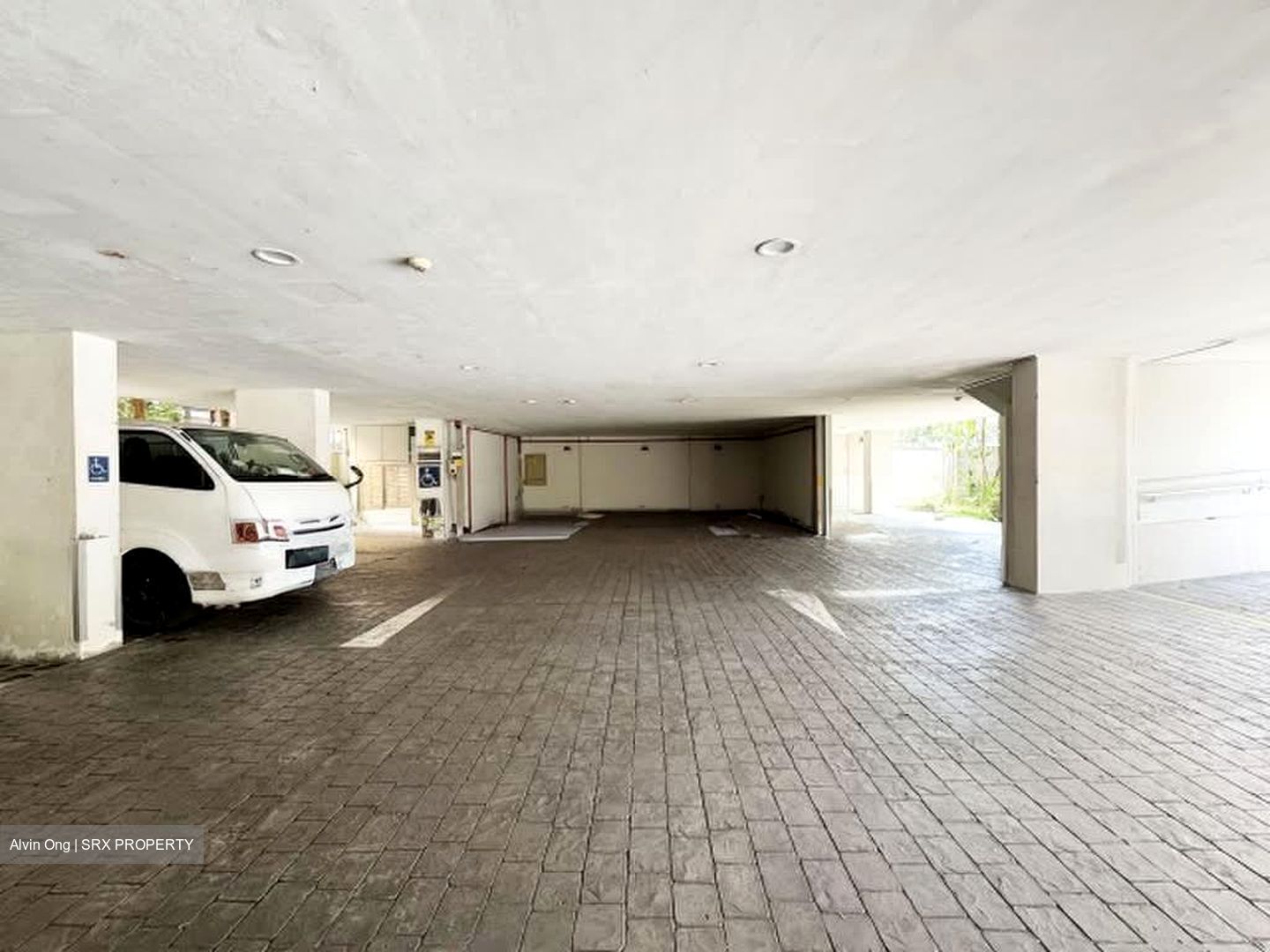 Centra Studios (D14), Apartment #581341401